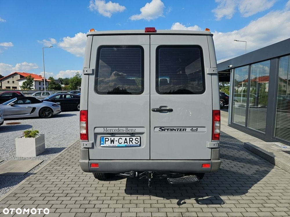 Mercedes-Benz Sprinter - 6