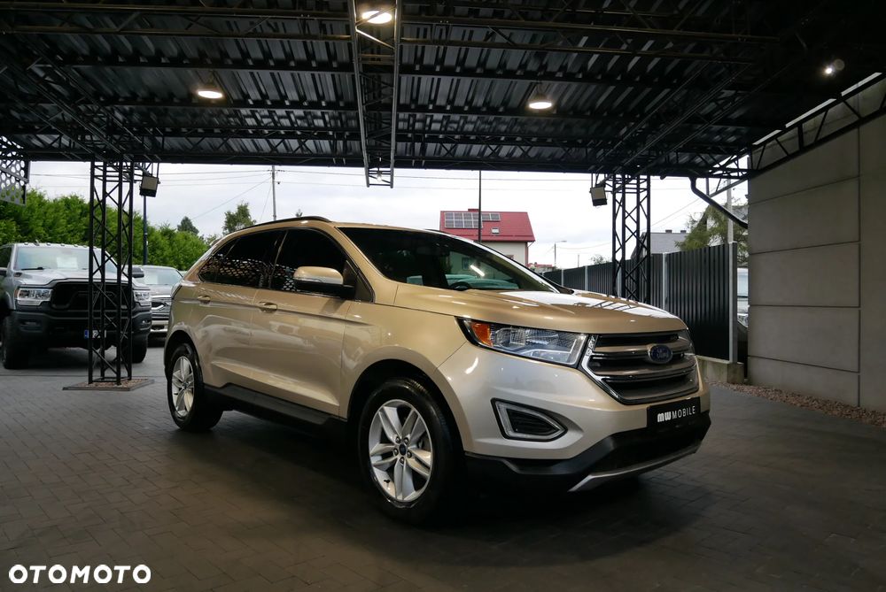 Ford Edge - 2