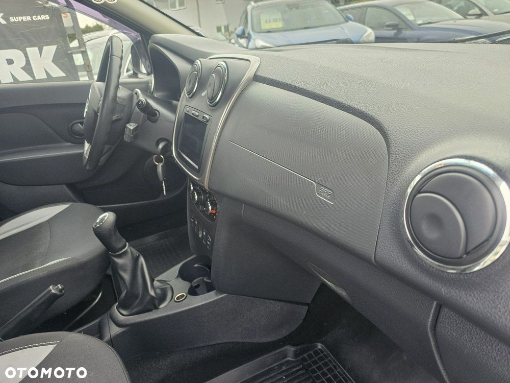 Dacia Sandero Stepway TCe 90 (S&S) Prestige - 14