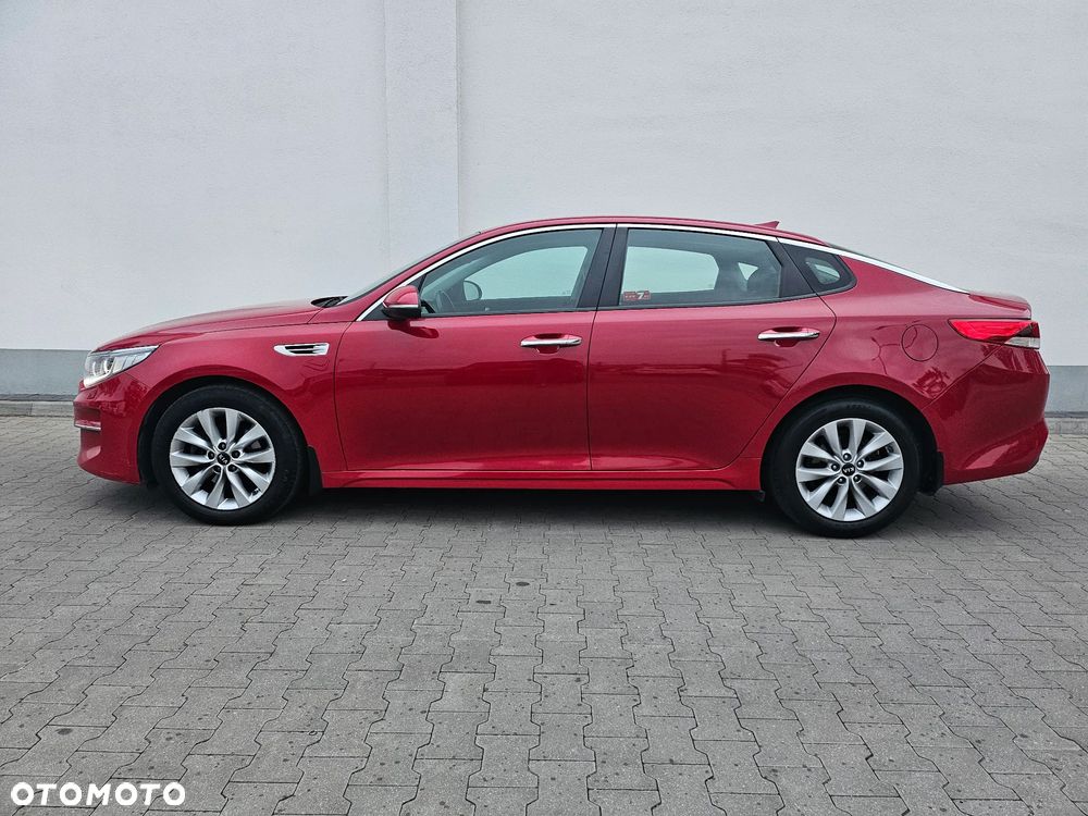 Kia Optima 2.0 L - 2