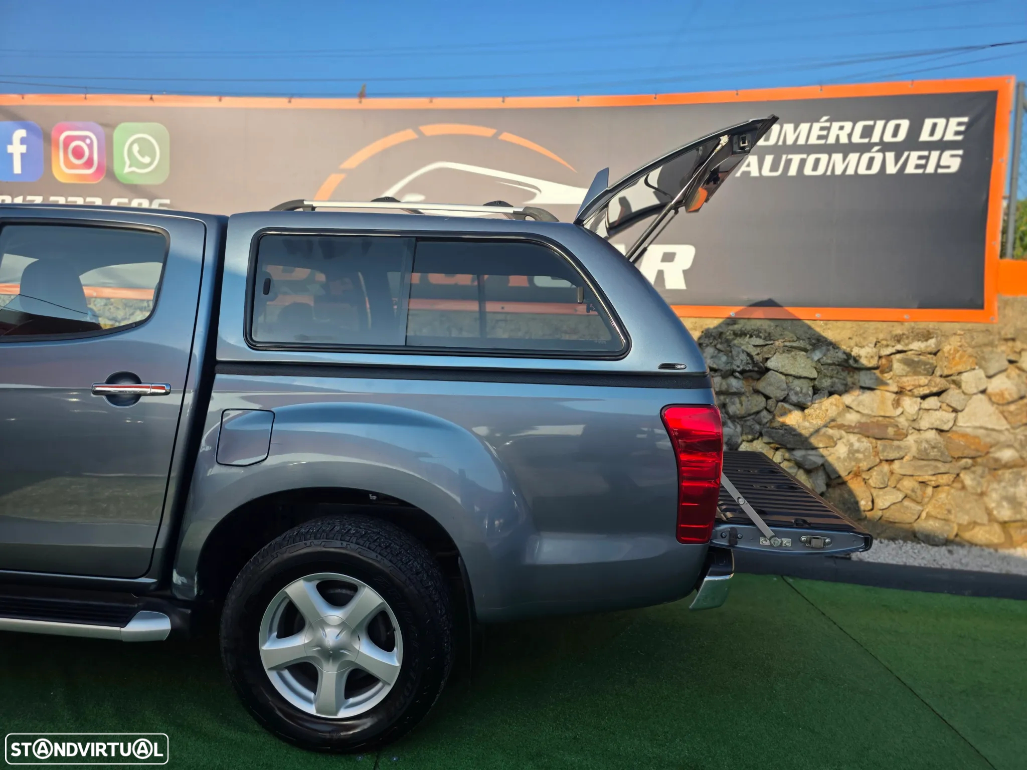 Isuzu D-Max 2.5 DTi CD 4WD LS Sport Edition - 11