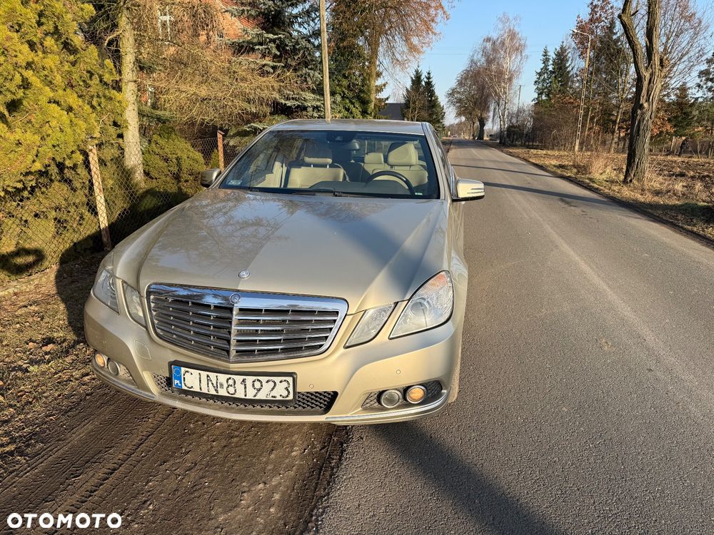 Mercedes-Benz Klasa E 200 BlueTEC 7G-TRONIC Avantgarde - 15