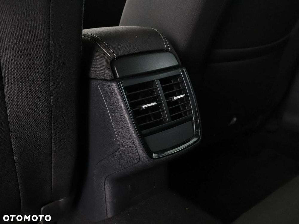 Skoda Kamiq 1.0 TSI Ambition DSG - 35