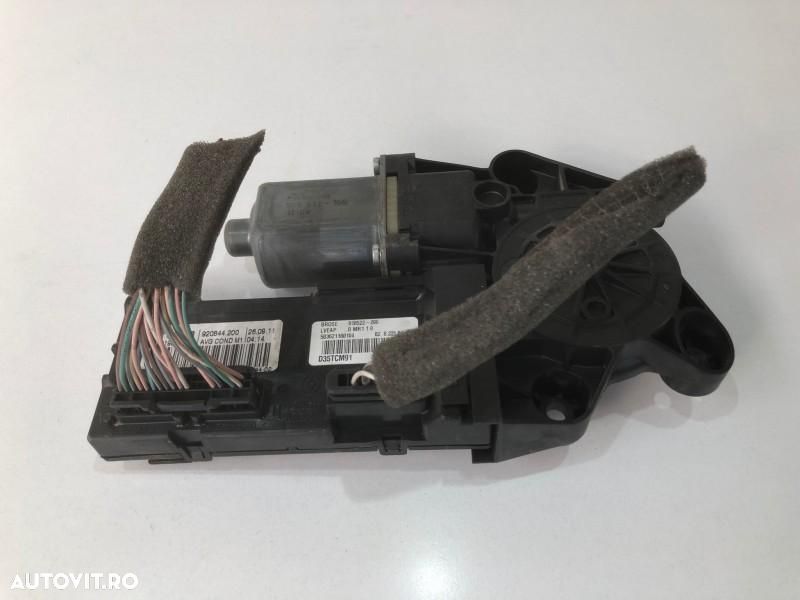 Motoras macara geam stanga fata Renault Fluence (2009-2012) 807310699r - 2