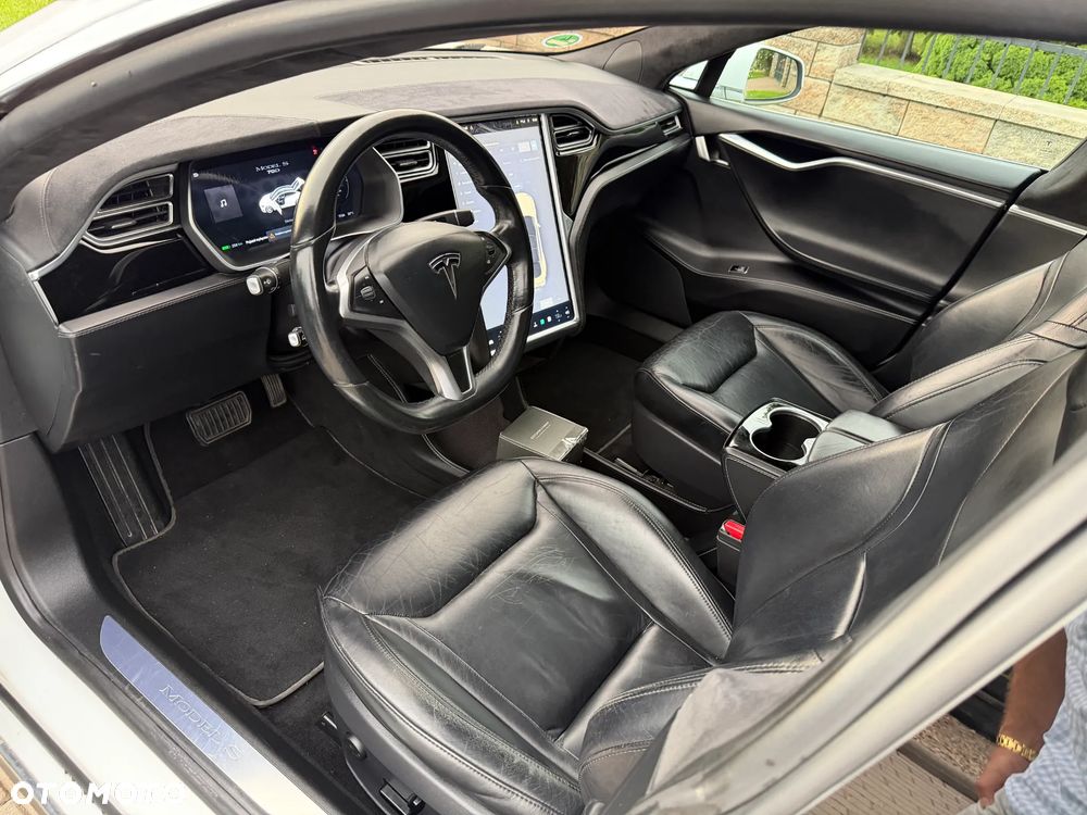 Tesla Model S 70D Allradantrieb - 13