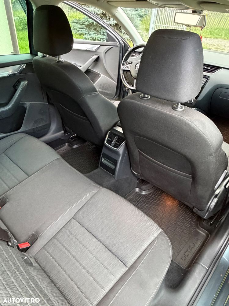 Skoda Octavia 2.0 TDI DSG 4X4 Style - 18