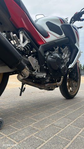 Honda CB - 23