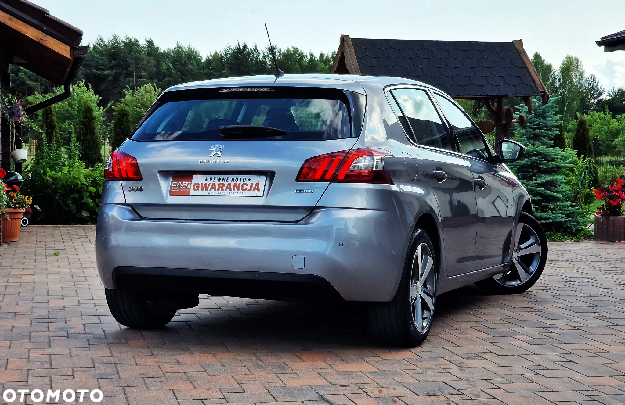 Peugeot 308 SW 1.2 PureTech Allure S&S - 14