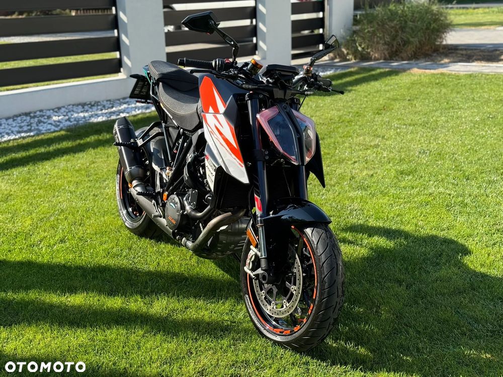 KTM Super Duke - 18
