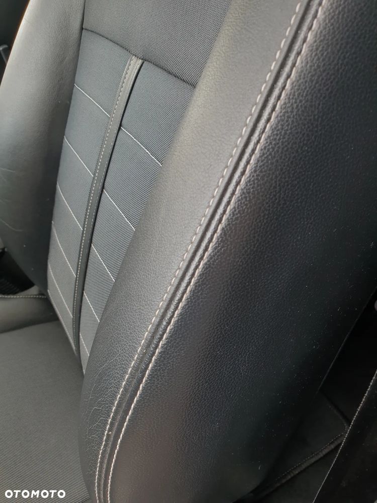 Ford Kuga 2.0 TDCi Titanium S - 24