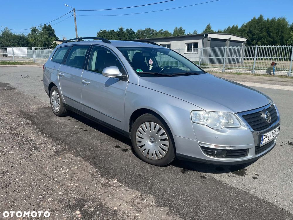 Volkswagen Passat 1.8 TSI Comfortline - 3