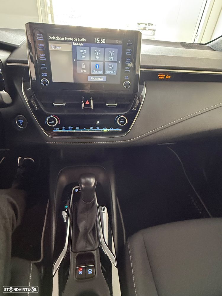 Toyota Corolla Touring Sports 1.8 Hybrid Comfort - 8