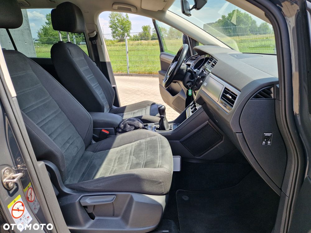 Volkswagen Touran 1.6 TDI BMT SCR Comfortline - 13