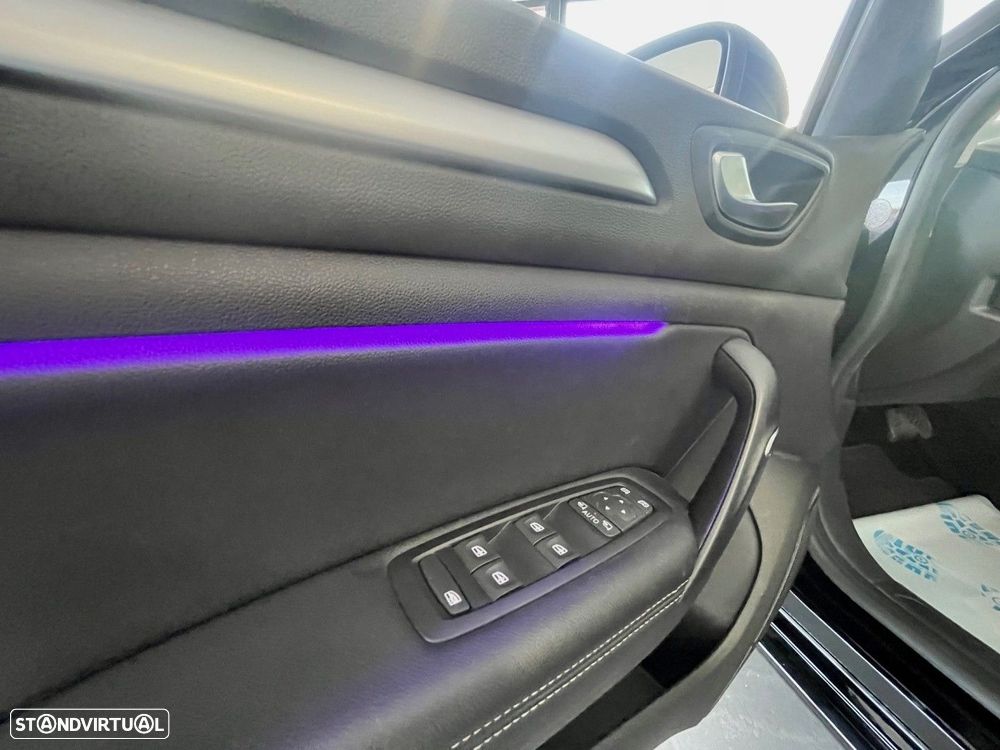 Renault Mégane Sport Tourer E-TECH Plug-in 160 INTENS - 15