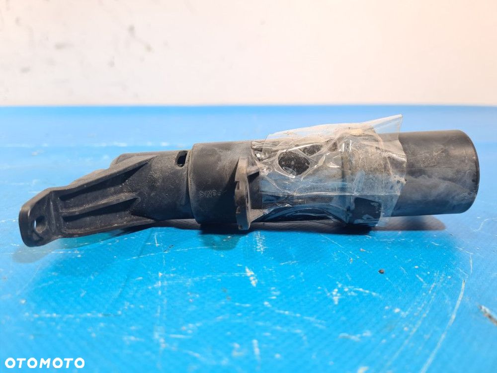 SPRYSKIWACZ LAMPY XENON LEWY VW TOUAREG I - 4