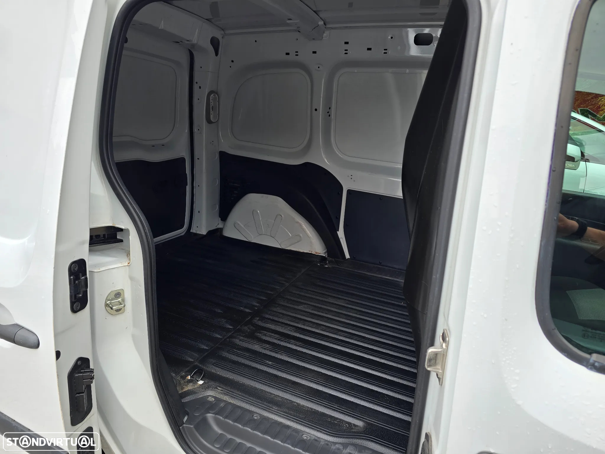 Renault Kangoo 1.5 DCi - 8