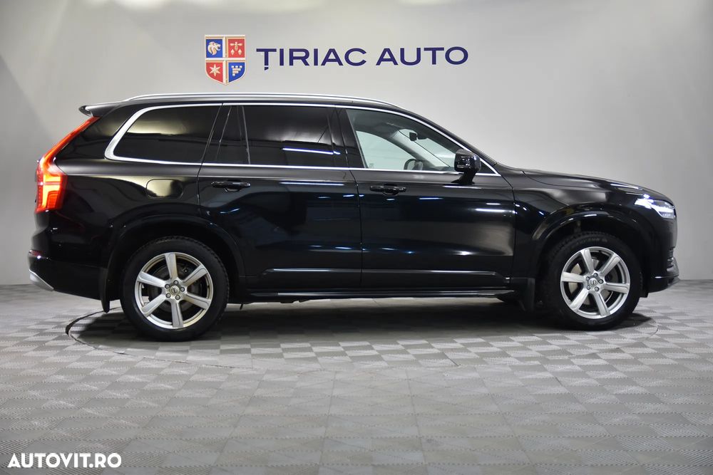 Volvo XC 90 - 7