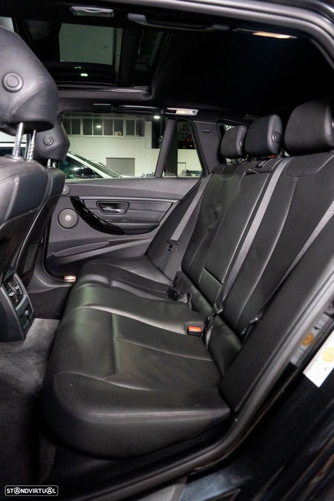 BMW 320 d Pack M - 22