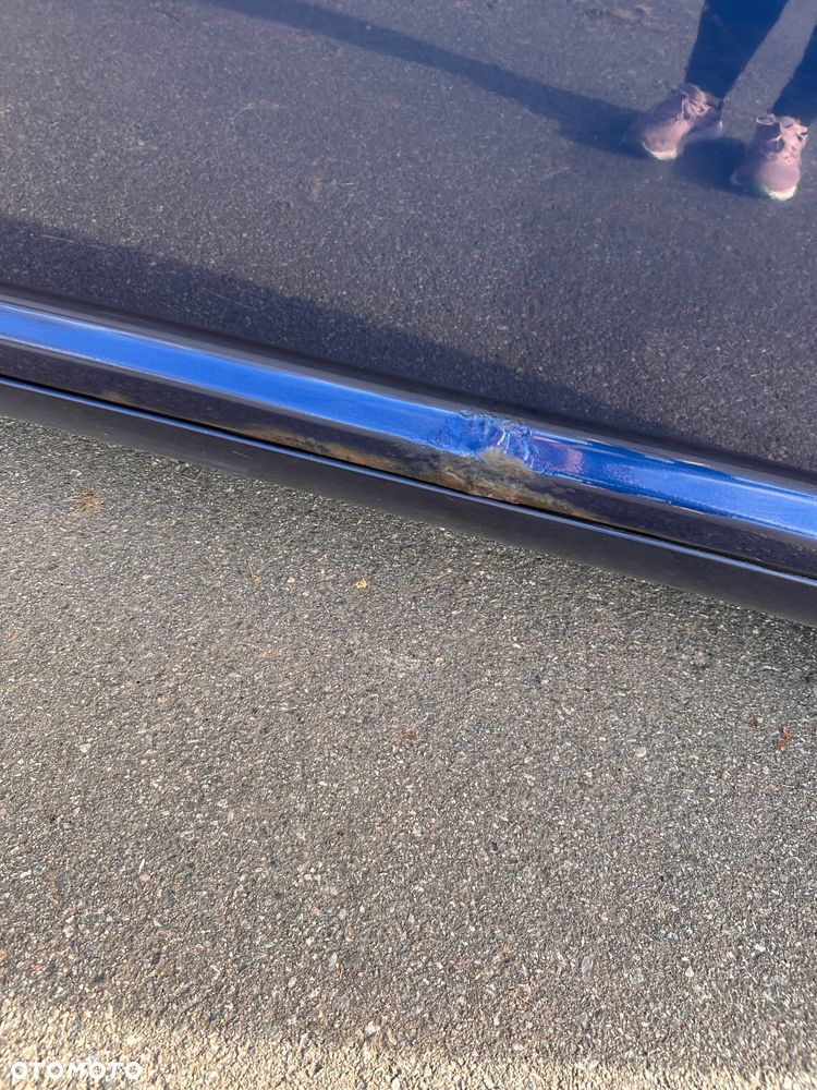 Toyota Avensis 1.8 VVT-i Luna - 27