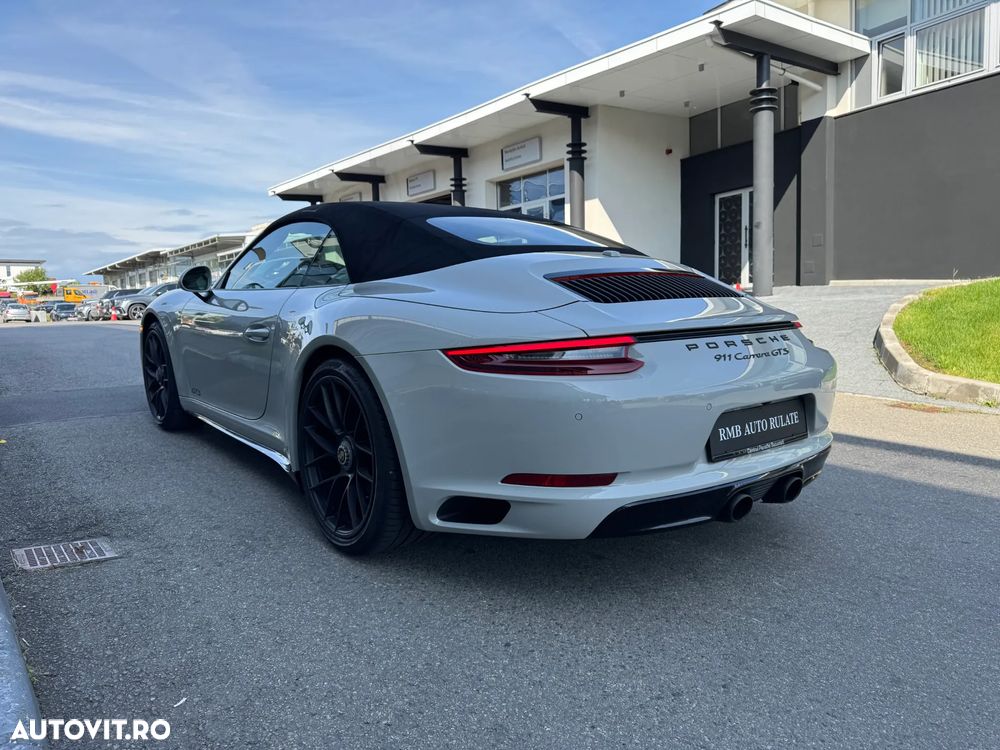 Porsche 911 Carrera GTS Cabriolet PDK - 21