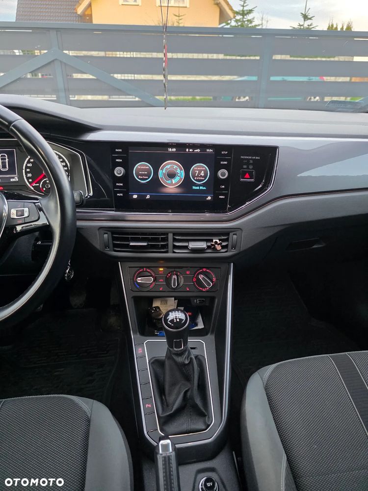 Volkswagen Polo 1.0 TSI Highline - 15
