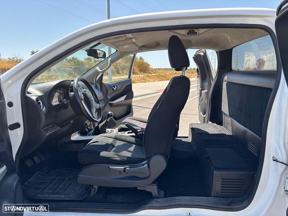 Nissan Navara 2.3 dCi CD 4WD N-Connecta - 12