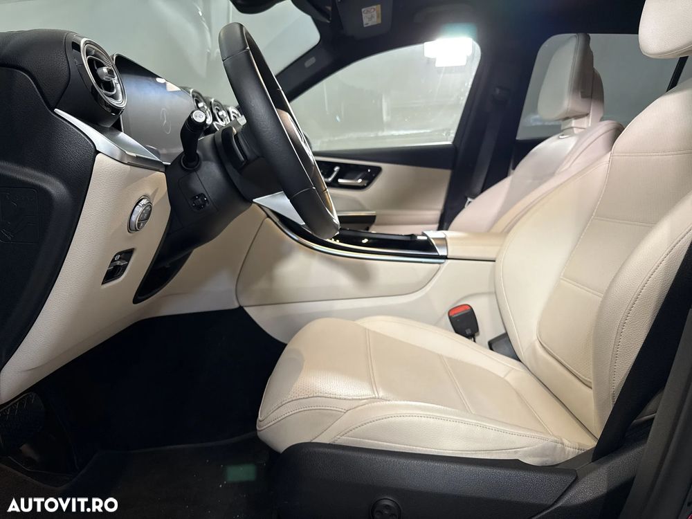 Mercedes-Benz GLC 220 d 4MATIC MHEV - 22