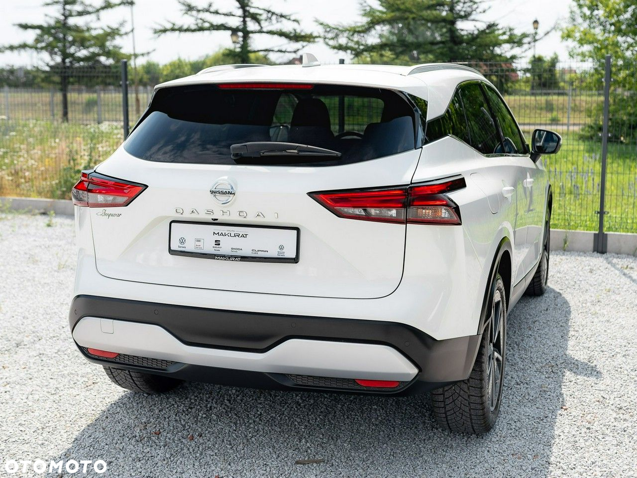 Nissan Qashqai 1.3 DIG-T N-Connecta - 6