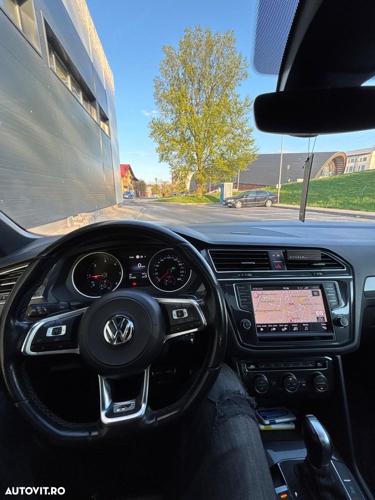 Volkswagen Tiguan - 18
