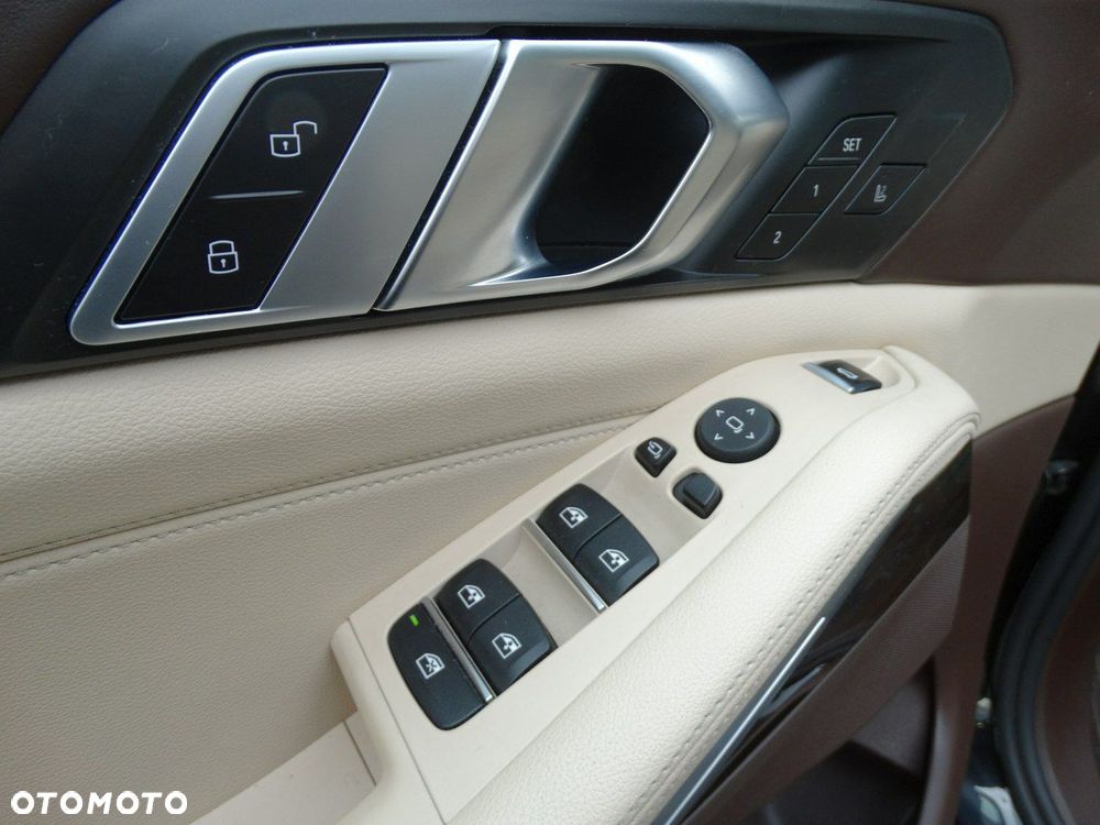 BMW X5 xDrive30d sport - 16