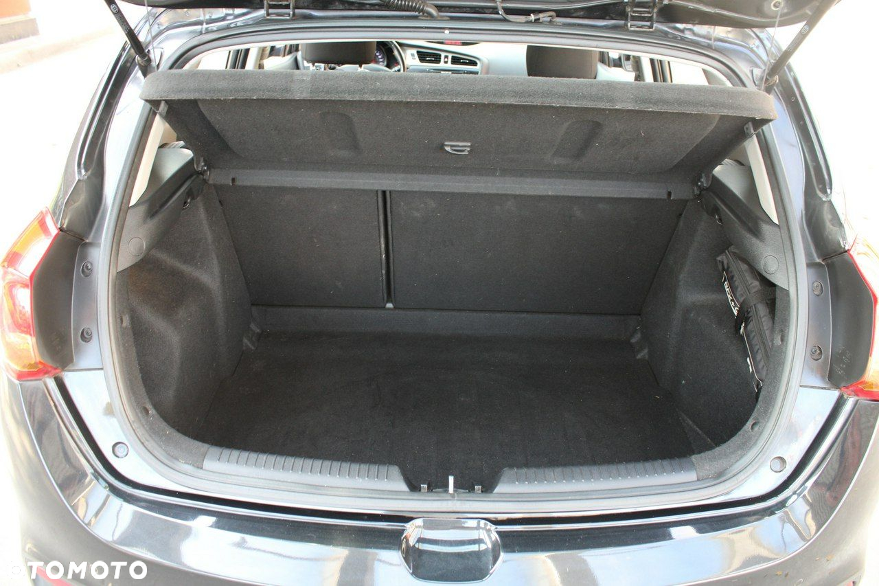 Kia Ceed Cee'd 1.4 L - 31