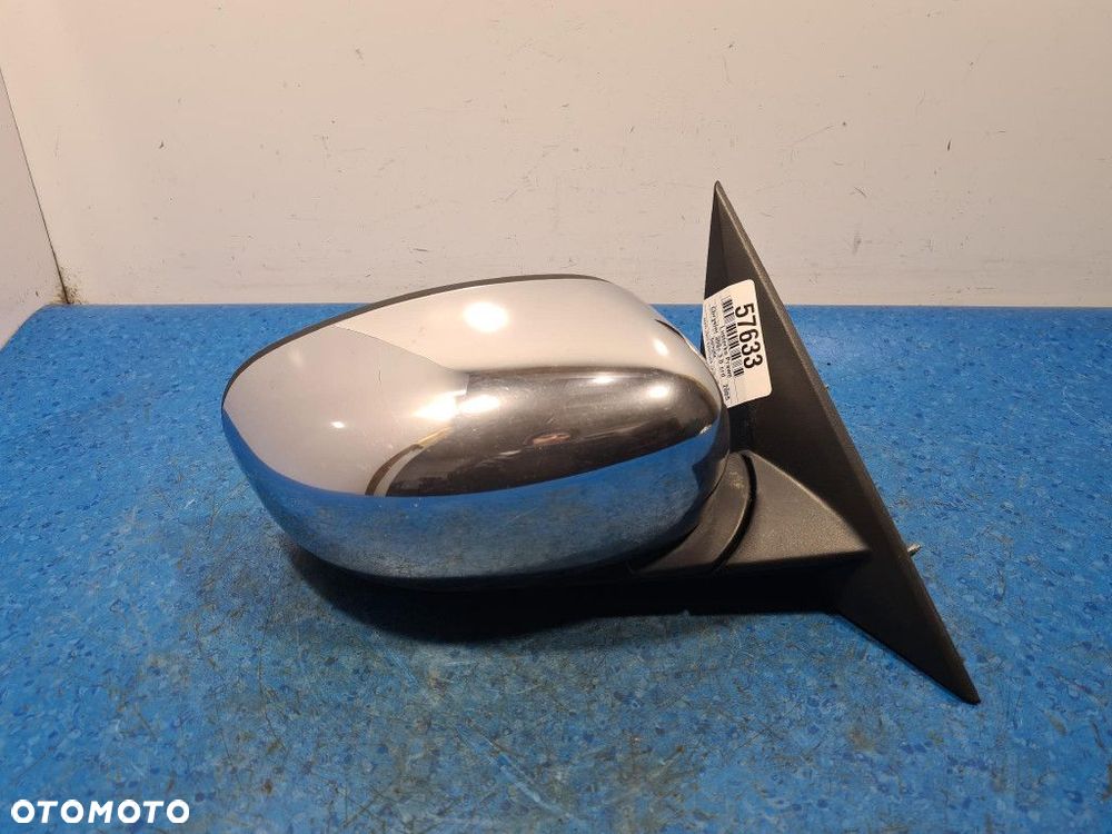 CHRYSLER 300C 3.0 CRD LUSTERKO PRAWE - 1