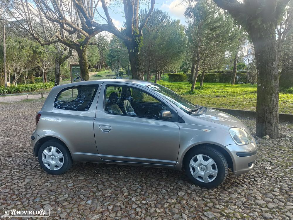 Toyota Yaris 1.4 D-4D Sol - 5