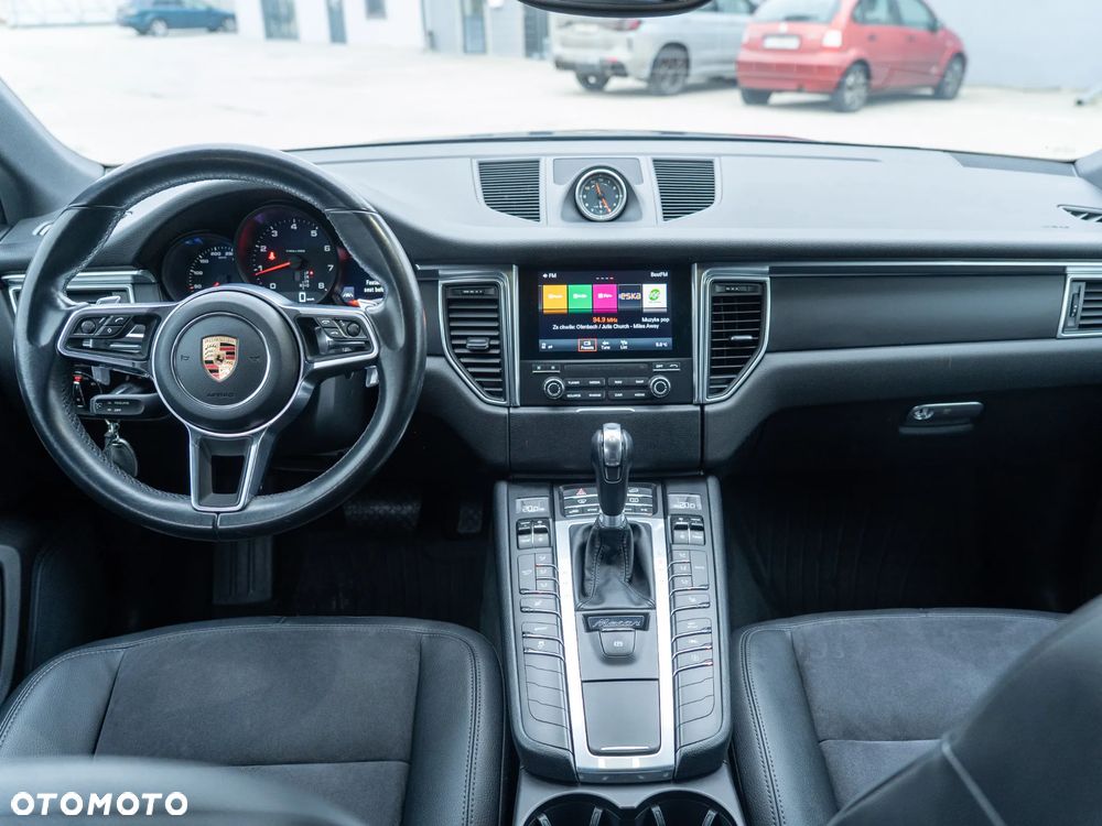Porsche Macan PDK - 16