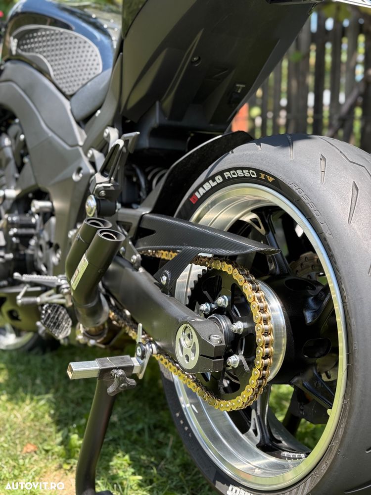 Kawasaki Z 1000R - 2