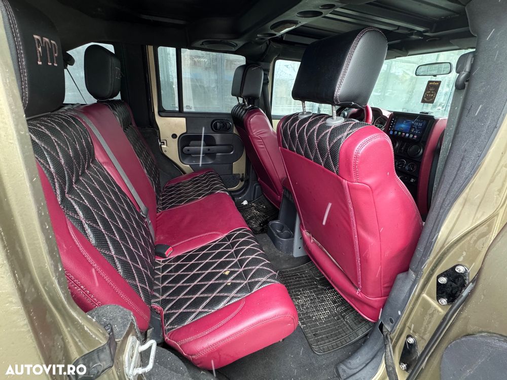 Jeep Wrangler 2.8 CRD AT Rubicon - 8