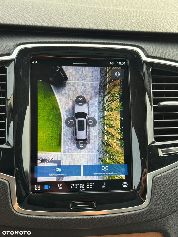 Volvo XC 90 B5 B AWD Plus Bright - 19