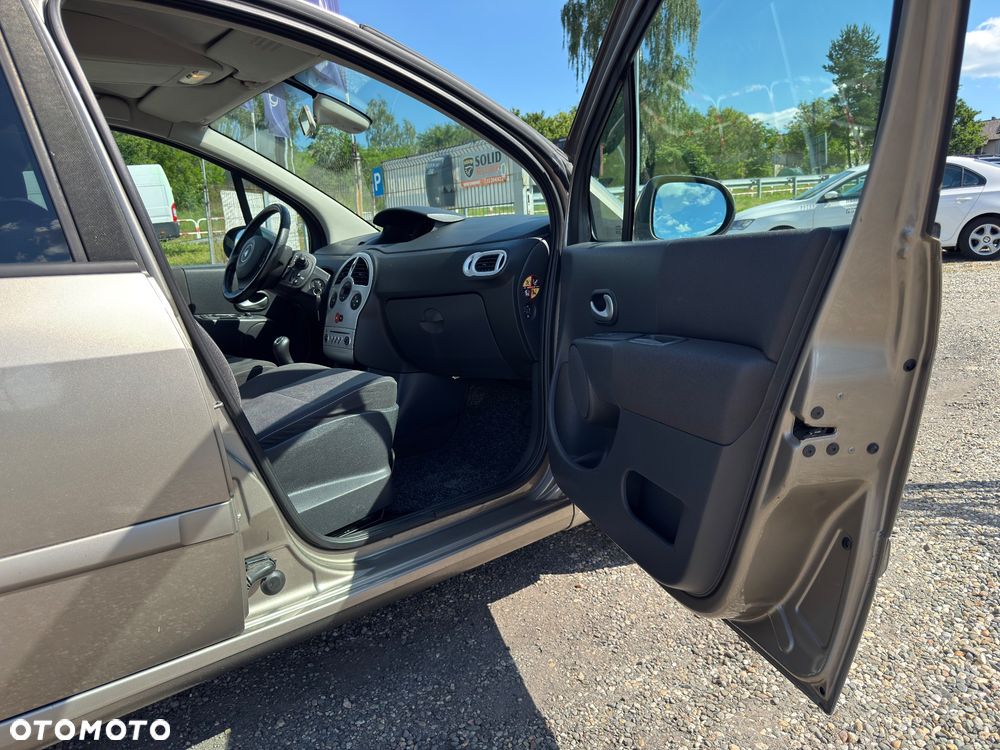 Renault Modus - 23