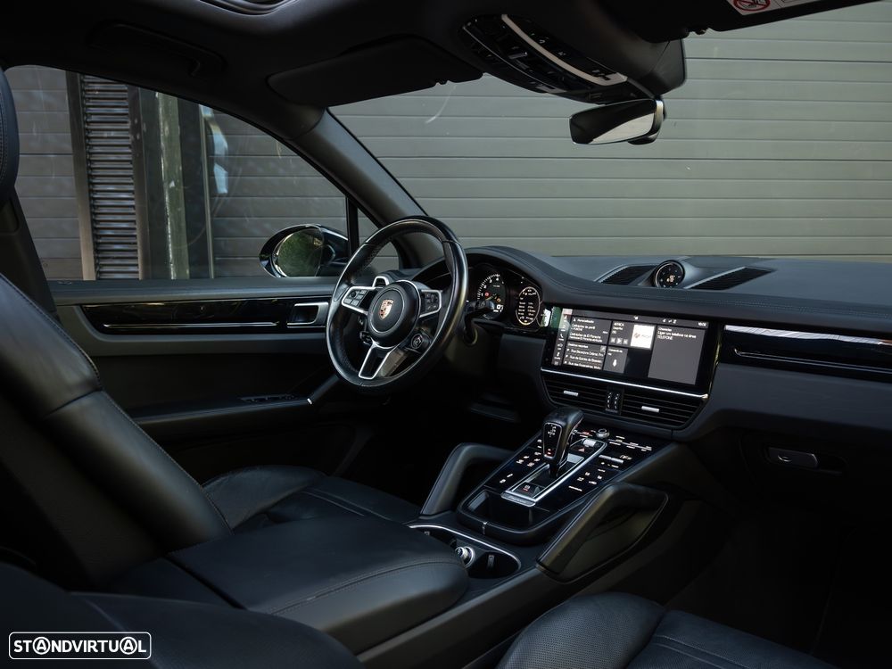 Porsche Cayenne S E-Hybrid - 22