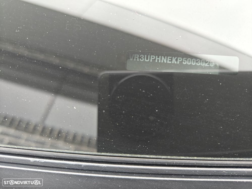 Peugeot 208 1.2 PureTech Allure Pack - 28