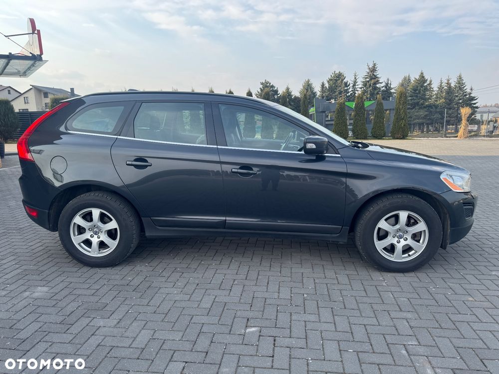 Volvo XC 60 DRIVe Momentum - 6