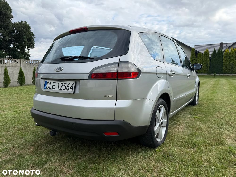 Ford S-Max 2.0 TDCi DPF Titanium - 9