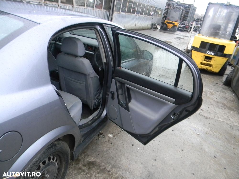 Dezmembrari  Opel VECTRA C  2002  > 2009 2.2 DTI Motorina - 38