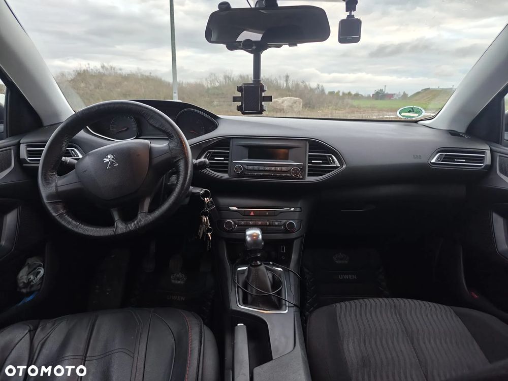 Peugeot 308 1.6 e-HDi Access S&S - 7