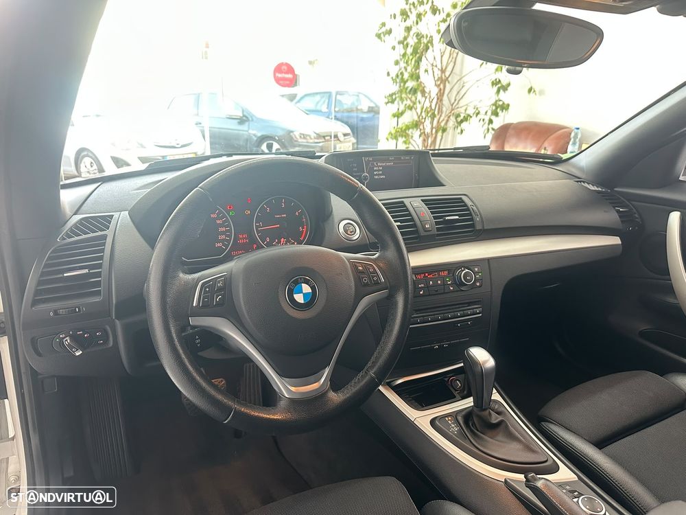 BMW 118 d Aut. Sport Line - 16
