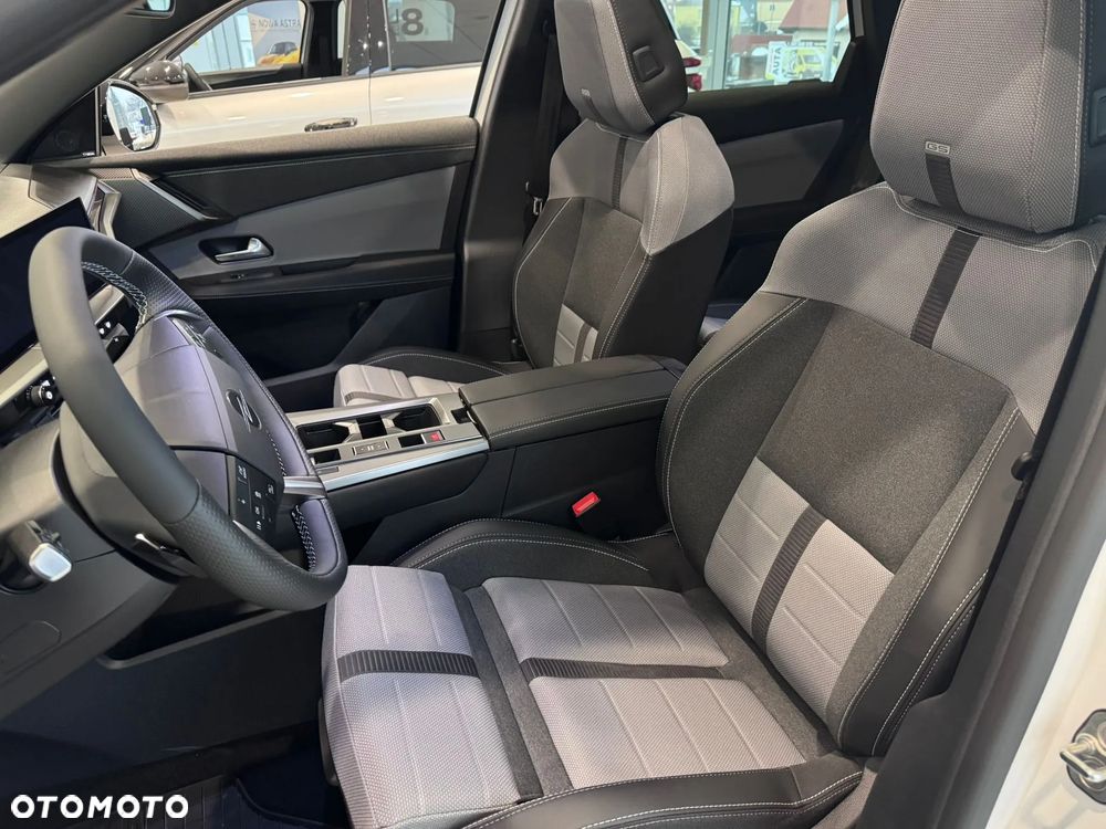 Opel Grandland 82.2kWh Standard Range GS - 19