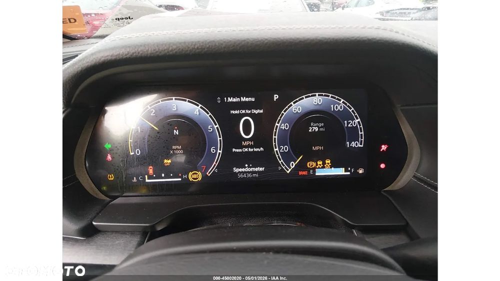 Jeep Grand Cherokee - 12
