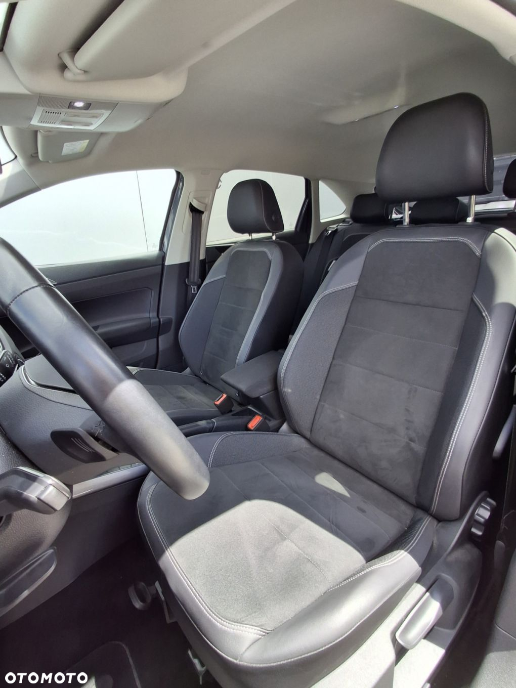 Volkswagen Taigo 1.0 TSI Style DSG - 11
