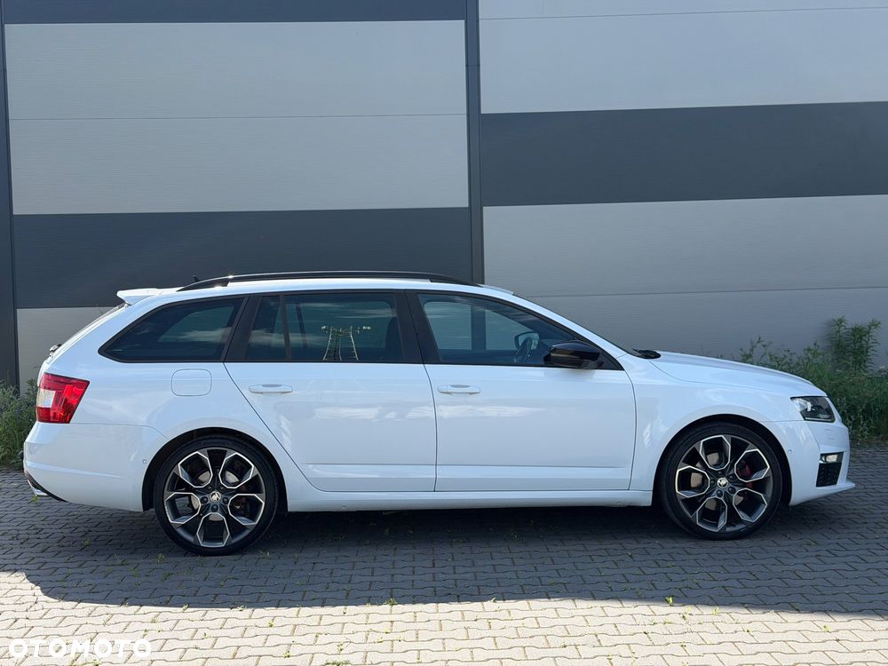 Skoda Octavia 2.0 TDI 4x4 RS Challenge DSG - 9