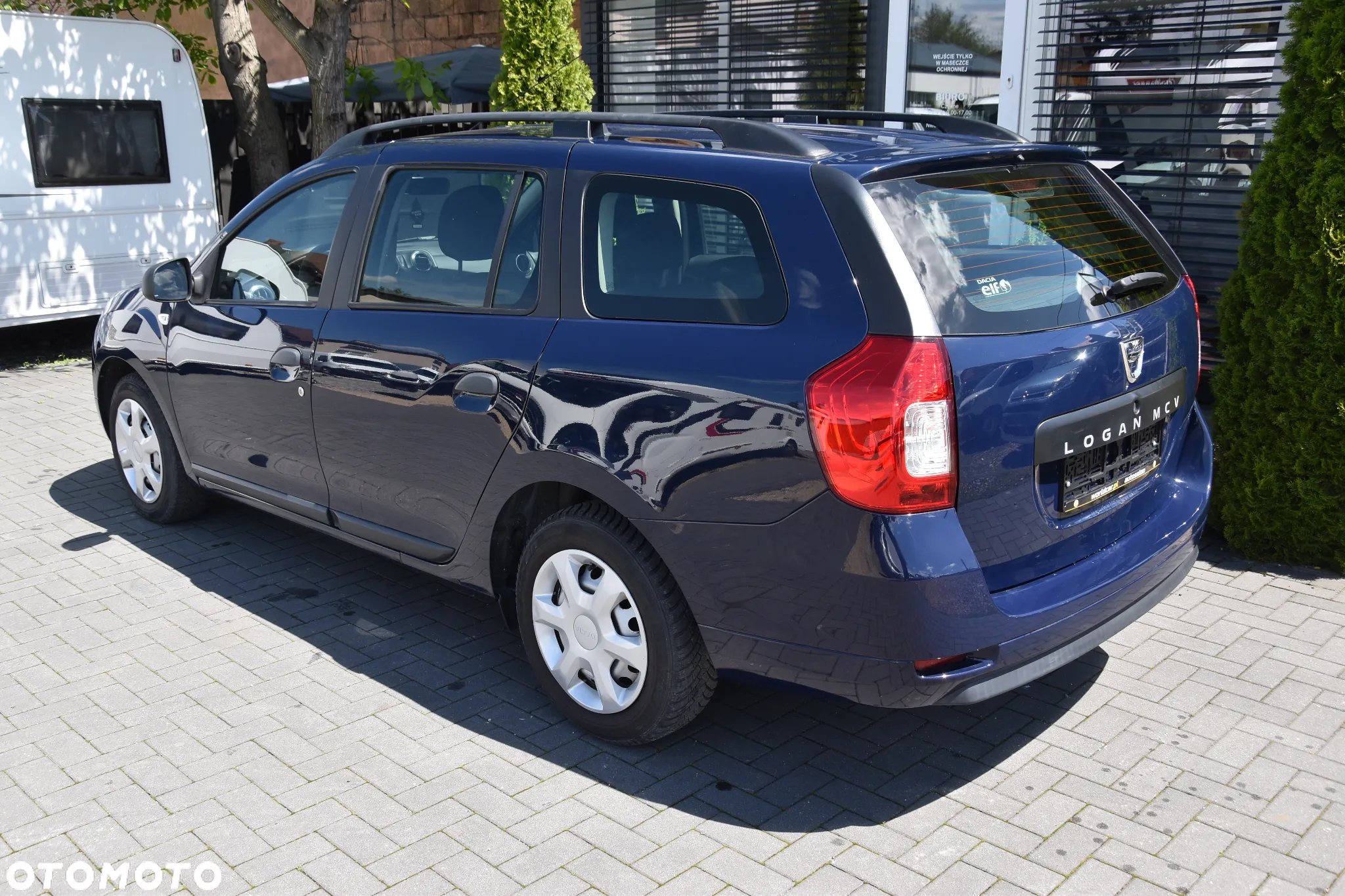 Dacia Logan MCV 1.2 16V 75 Ambiance - 7